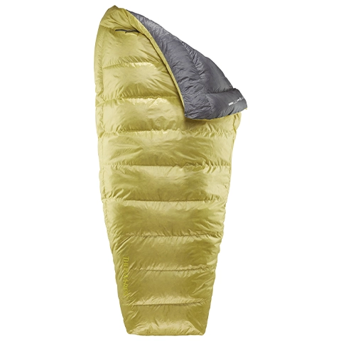 Ultralight 4-Season Backpacking Quilts: Thermarest Corus 20F/-6C Quilt