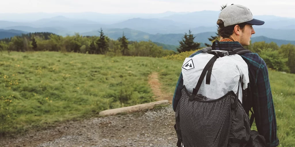 Frameless vs. Framed Backpacks: Backpacker wearing a Hyperlite Mountain Gear frameless backpack