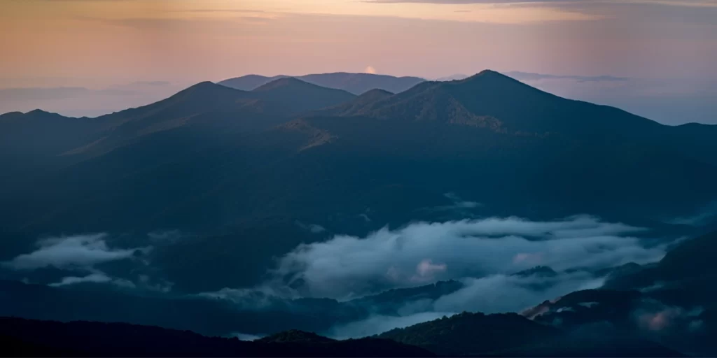 Thru-Hiking Basics: The Appalachian Trail Mountains